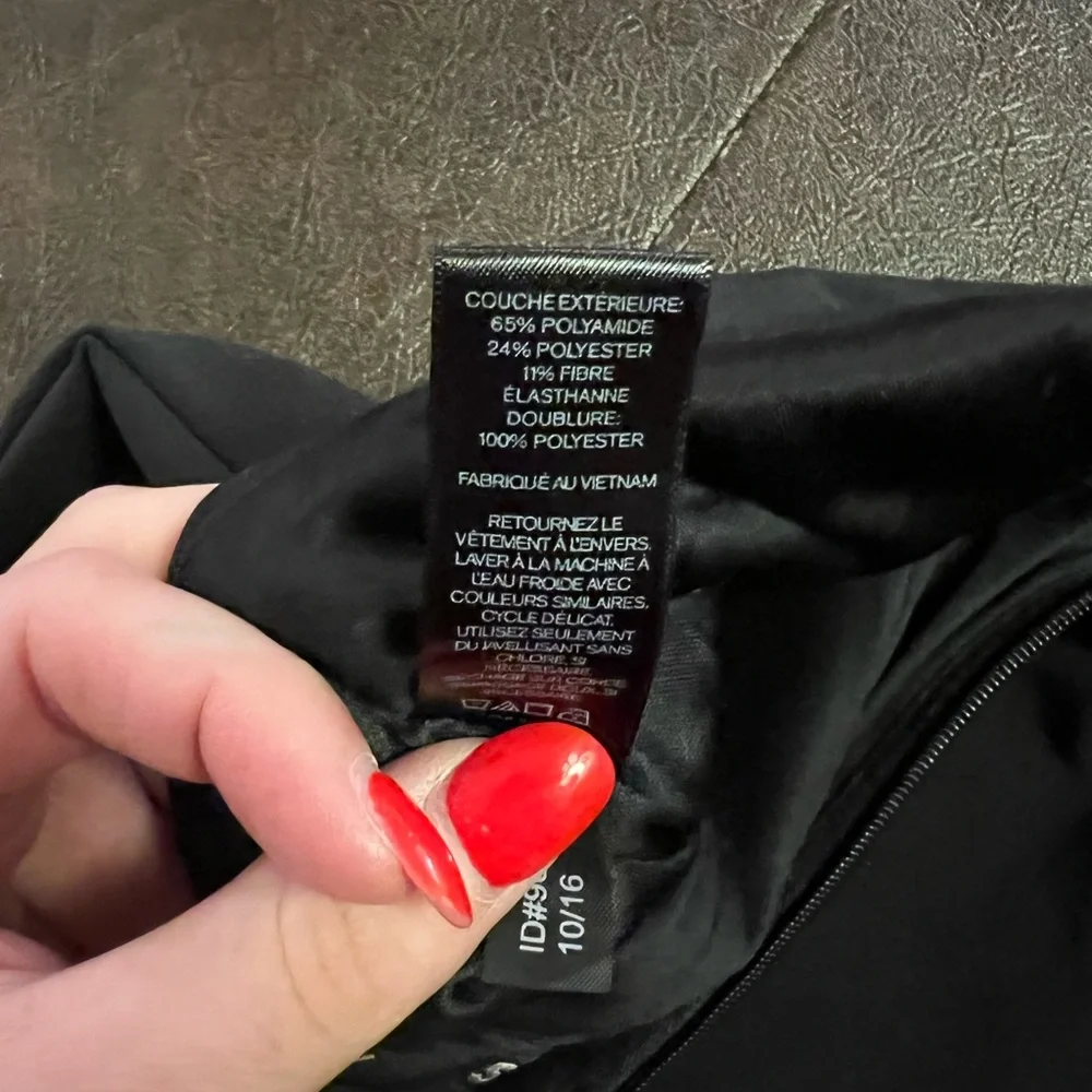 Mini skirt, Express - Picture 7 of 9